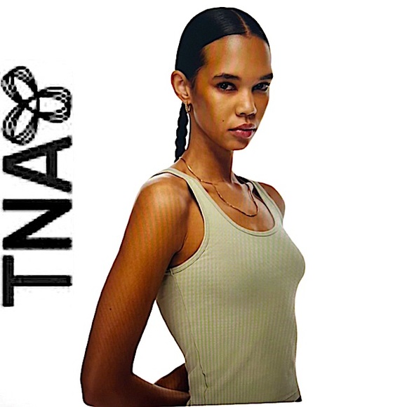 TNA Tops - 18.TNA. NWT. Chill Bergman crop tank top. Sage green.L